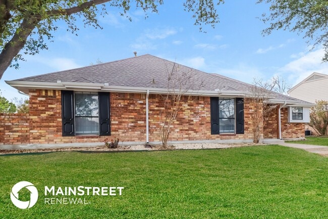 2517 Dove Creek Ln in Carrollton, TX - Foto de edificio - Building Photo