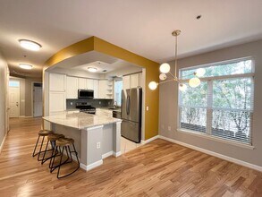 1001 Hillsborough St in Raleigh, NC - Building Photo - Building Photo