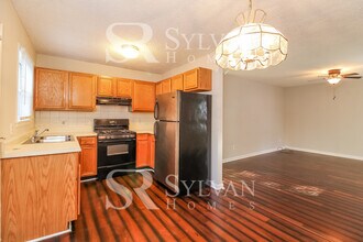 306 Marshall St in Greensboro, NC - Building Photo - Building Photo