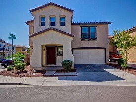 11167 W Garfield St in Avondale, AZ - Building Photo