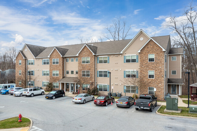 Pendell Commons in Poughkeepsie, NY - Building Photo - Building Photo