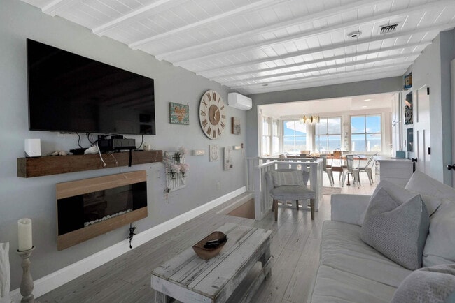 property at 148 Creek Rd