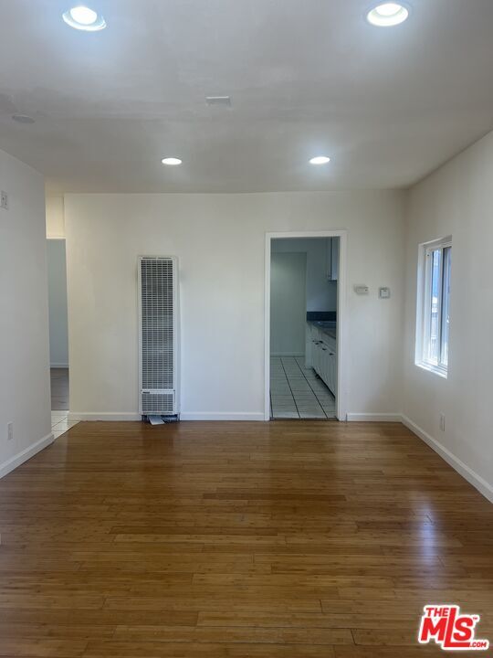6317 1/2 S Victoria Ave in Los Angeles, CA - Building Photo - Building Photo