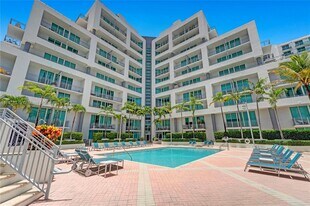 350 NE 24th St, Unit 613 in Miami, FL - Building Photo