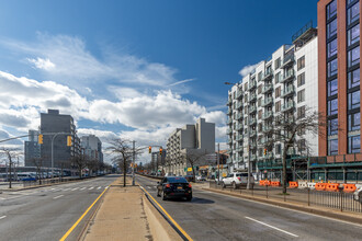 Queens Garden Condominium in Flushing, NY - Building Photo - Building Photo