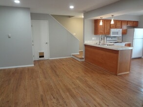 755 Chandler Rd in Gurnee, IL - Building Photo - Building Photo