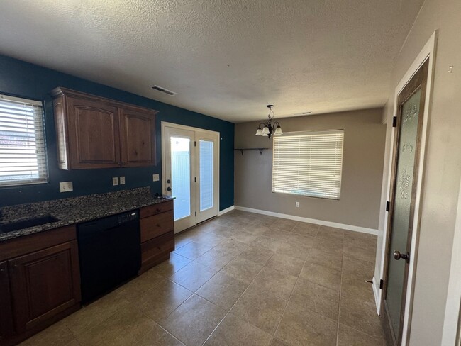 370 1425 N St in Cedar City, UT - Building Photo - Building Photo