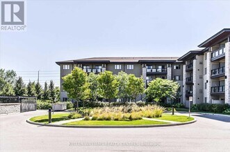 570-570 Lolita Gardens in Mississauga, ON - Building Photo - Building Photo