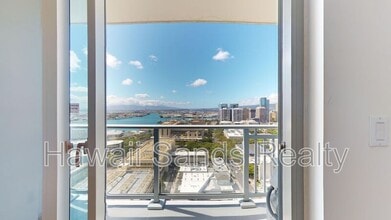 555 South St in Honolulu, HI - Building Photo - Building Photo