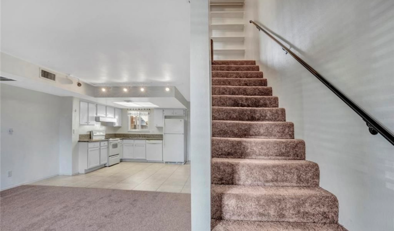 1541 Saylor Way in Las Vegas, NV - Building Photo
