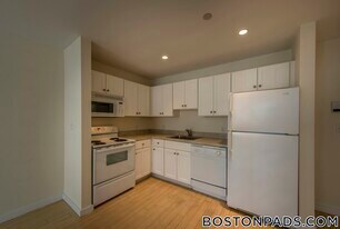 40 Boylston St in Boston, MA - Building Photo