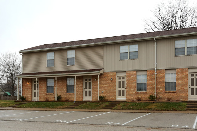 Riverwind Apartments in Newburgh, IN - Building Photo - Building Photo