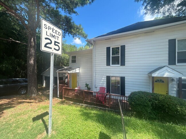 1422 James St in Durham, NC - Building Photo - Building Photo