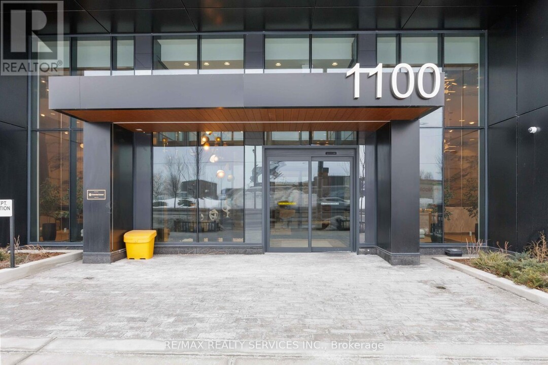 1100-1100 Sheppard Ave W in Toronto, ON - Building Photo