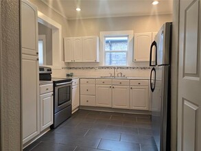5945 Prospect Ave in Dallas, TX - Building Photo - Building Photo