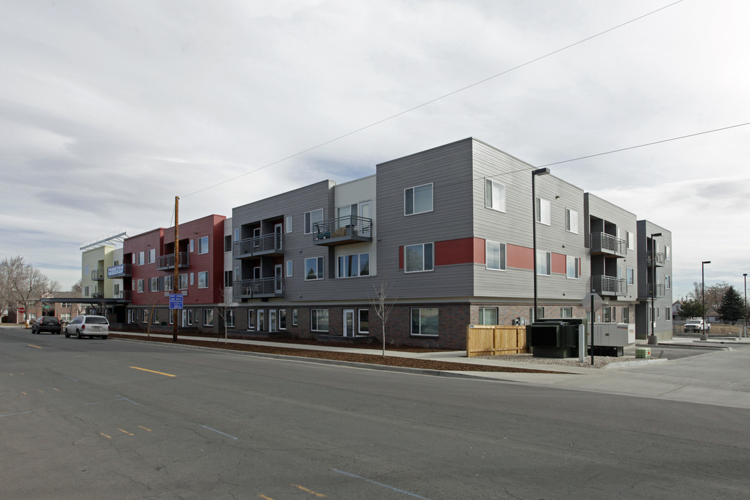 Chaffee Park Senior Residences in Denver, CO - Building Photo