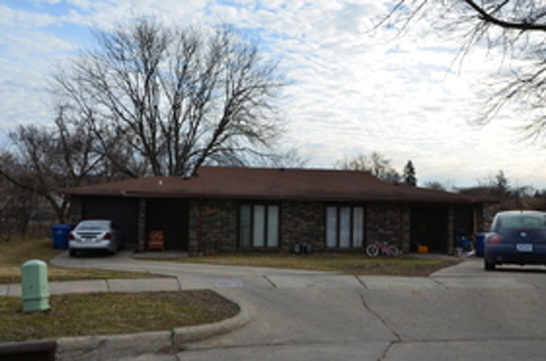 3607 SE 11th St in Des Moines, IA - Building Photo