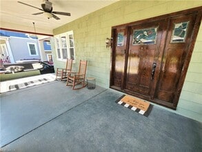 1420 Morris Crescent in Norfolk, VA - Building Photo - Building Photo