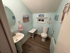 887 Natural Chimneys Rd, Unit A in Mount Solon, VA - Foto de edificio - Building Photo