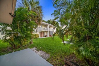 7344 SW 82nd St in Miami, FL - Building Photo - Building Photo