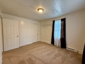 122 N Clay St in South Hill, VA - Building Photo - Building Photo