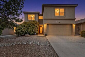 2713 Violeta Cir SE in Rio Rancho, NM - Building Photo - Building Photo