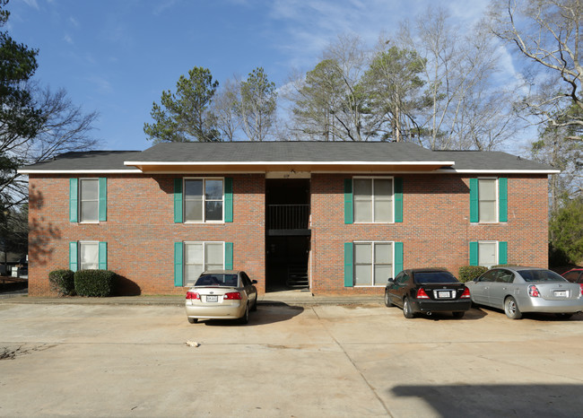 6124 Trestlewood Dr in Columbus, GA - Foto de edificio - Building Photo