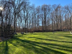 897 Colonel Ledyard Hwy in Ledyard, CT - Building Photo - Building Photo