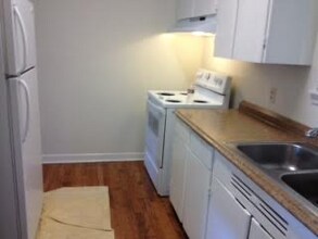 131 Southill Rd in San Antonio, TX - Building Photo - Building Photo
