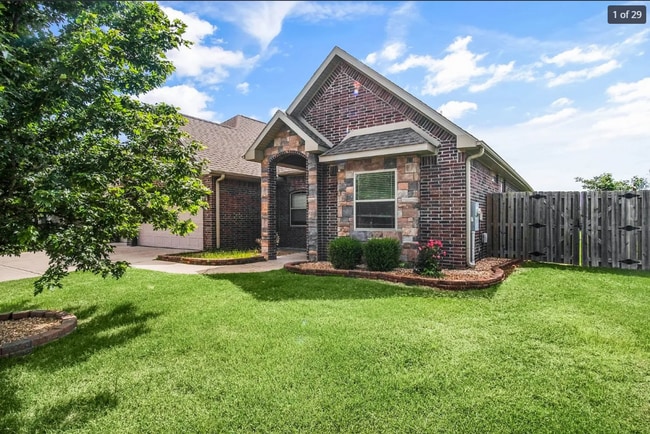 property at 2300 SW Chaddington Rd