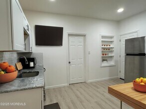 678 Buttonwood Ave in Long Branch, NJ - Building Photo - Building Photo