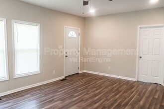 614 W 2nd Ave in Lenoir City, TN - Building Photo - Building Photo