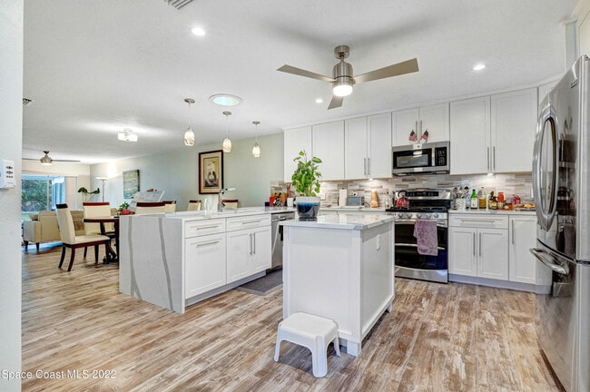 156 Plover Ln in Rockledge, FL - Building Photo - Building Photo