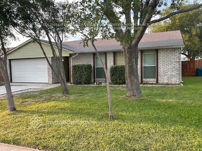 5508 Russell Dr
