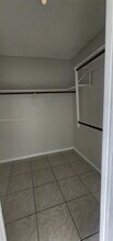 7220 NW 16th St in Plantation, FL - Foto de edificio - Building Photo
