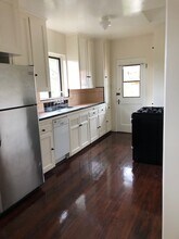 3728 Lewis Ave in Long Beach, CA - Building Photo - Building Photo
