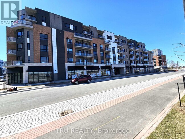 1350-1350 Hemlock Rd in Ottawa, ON - Building Photo - Building Photo