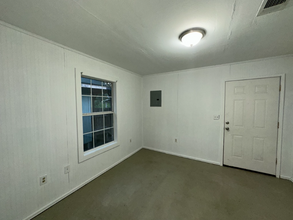 1710 James St-Unit -Cottage 3 in Hattiesburg, MS - Building Photo - Building Photo