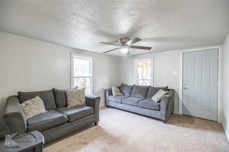 818 Ballinger St in Abilene, TX - Building Photo - Building Photo