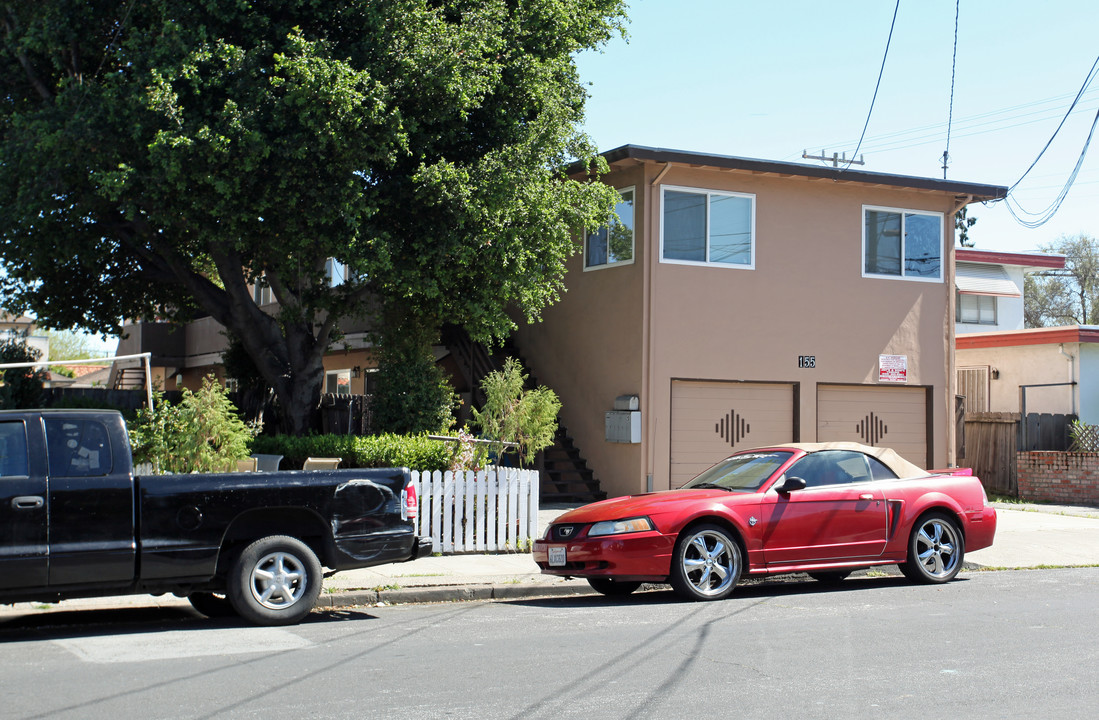 Madison Apartments in Redwood City, CA - Building Photo