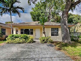 2016 SW 58th Ct in Miami, FL - Building Photo