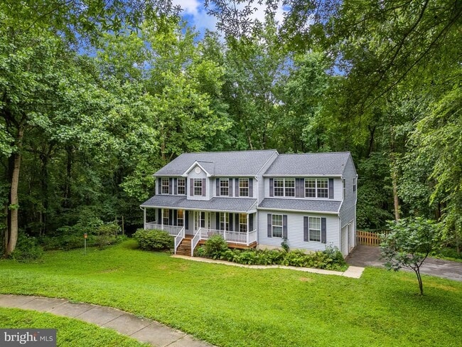 property at 1438 Mariner Dr