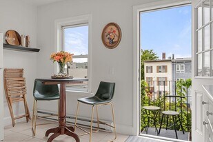 377 Dorchester St, Unit 3 in Boston, MA - Building Photo