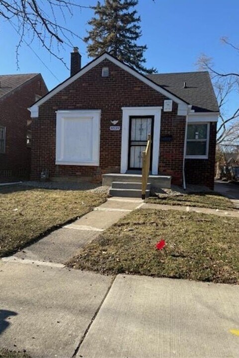 8539 Cloverlawn Ave in Detroit, MI - Building Photo