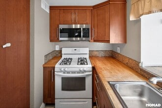 5070 Via Manos in Oceanside, CA - Building Photo - Building Photo