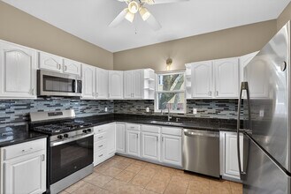 1657 N Harding Ave in Chicago, IL - Building Photo - Building Photo