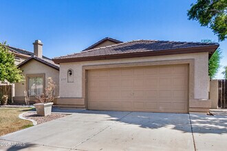 6769 W Monona Dr in Glendale, AZ - Building Photo - Building Photo