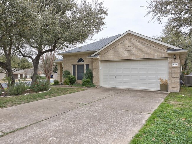 9201 Garden Ranch Ct in Austin, TX - Building Photo - Building Photo