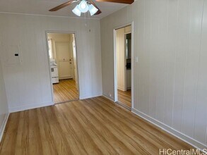 711 Birch St in Honolulu, HI - Building Photo - Building Photo