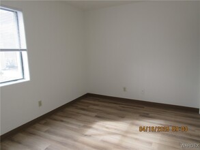 1403 E Andy Devine Ave in Kingman, AZ - Building Photo - Building Photo